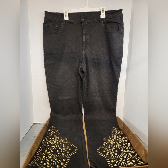 DG2 by Diane Gilman Denim - DG2 by Diane Gilman Indigo Black Denim Studded Stretch Boot-Cut Jeans Size 14